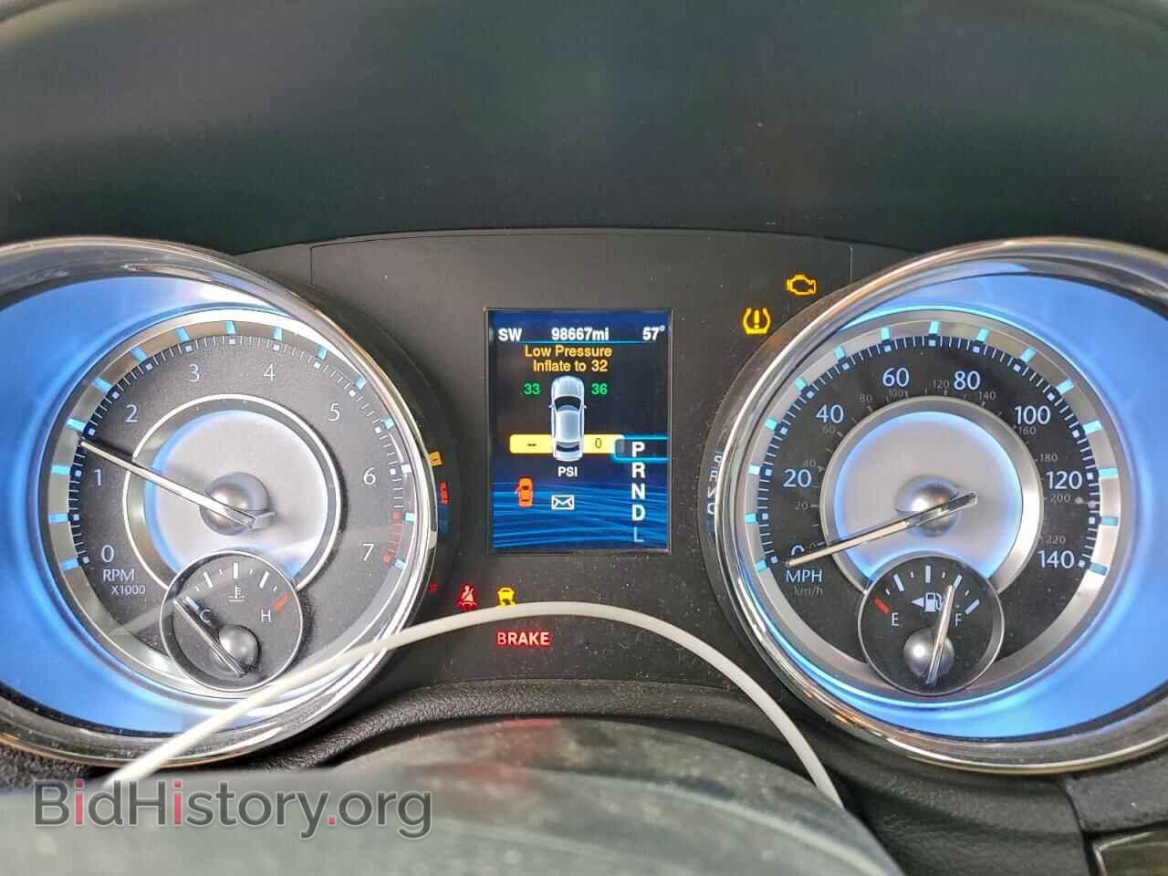 2013 CHRYSLER 300 - VIN: 2C3CCAAG3DH739424 - Фото 9