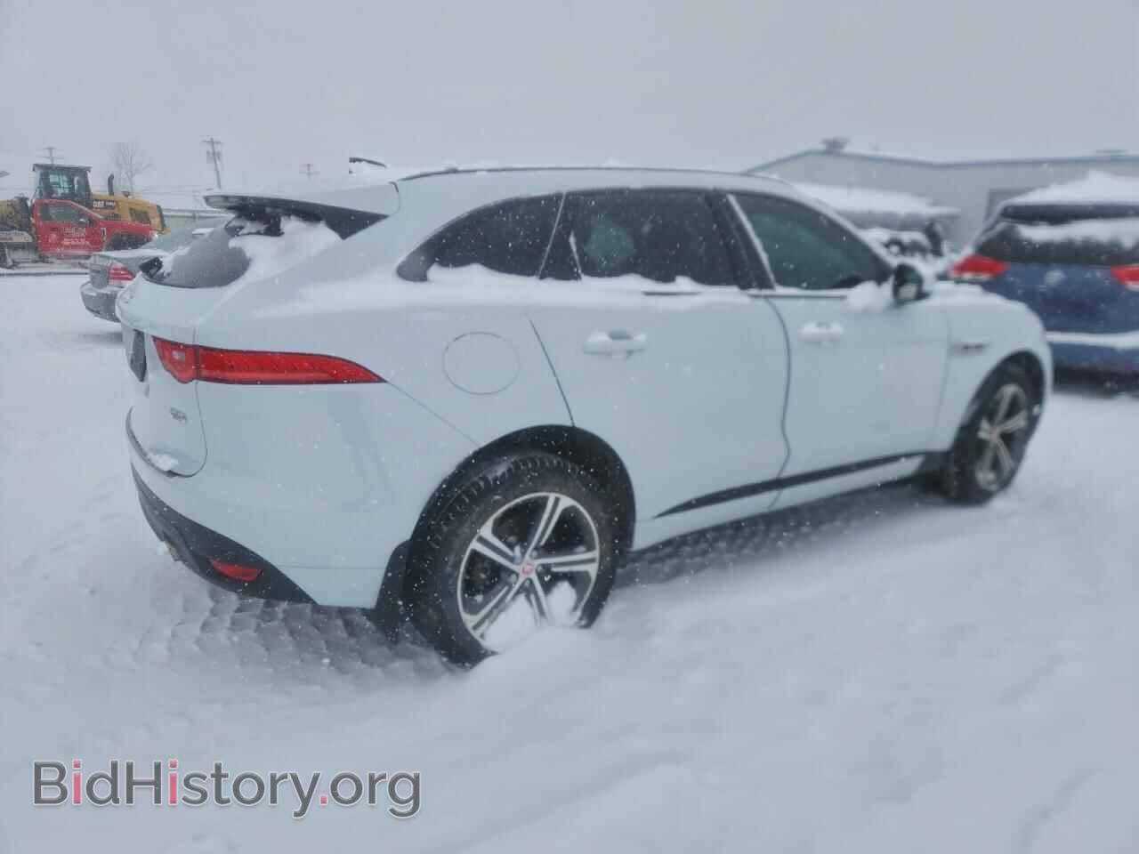 2017 JAGUAR F-PACE - VIN: SADCL2BV8HA882649 - Фото 3