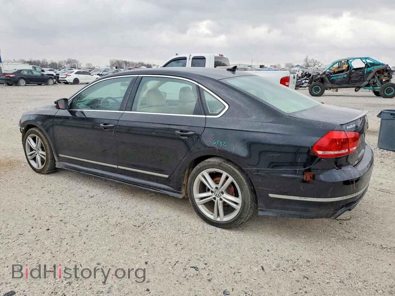 2015 VOLKSWAGEN PASSAT - VIN: 1VWCM7A34FC045725 - Фото 2