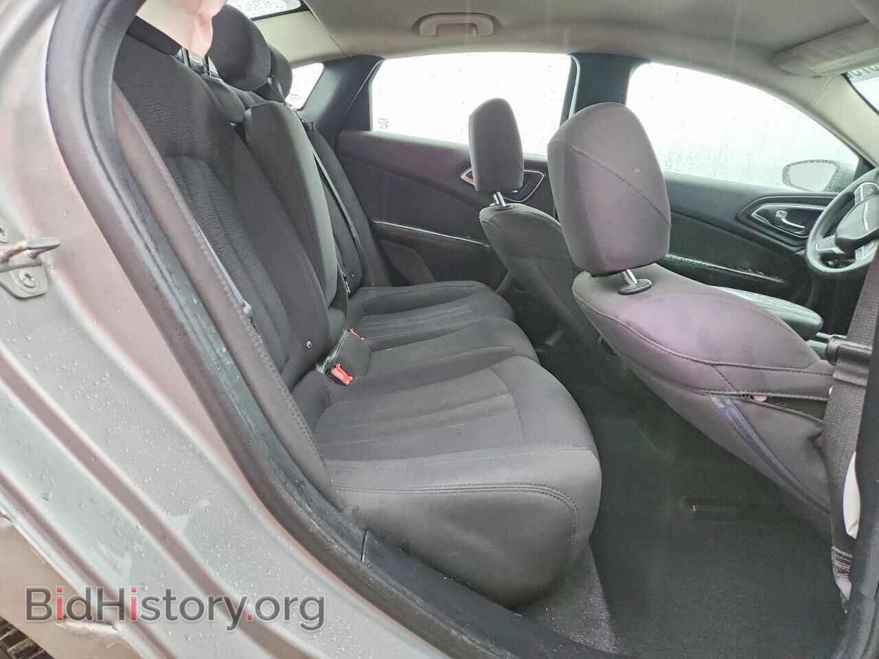 2015 CHRYSLER 200 - VIN: 1C3CCCAB4FN571772 - Фото 10