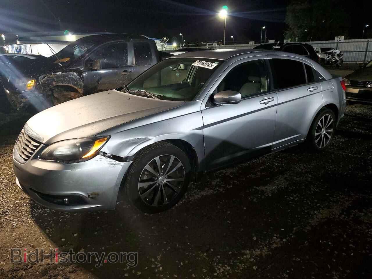 Фотография 1C3CCBBG3DN720044 - CHRYSLER 200 2013