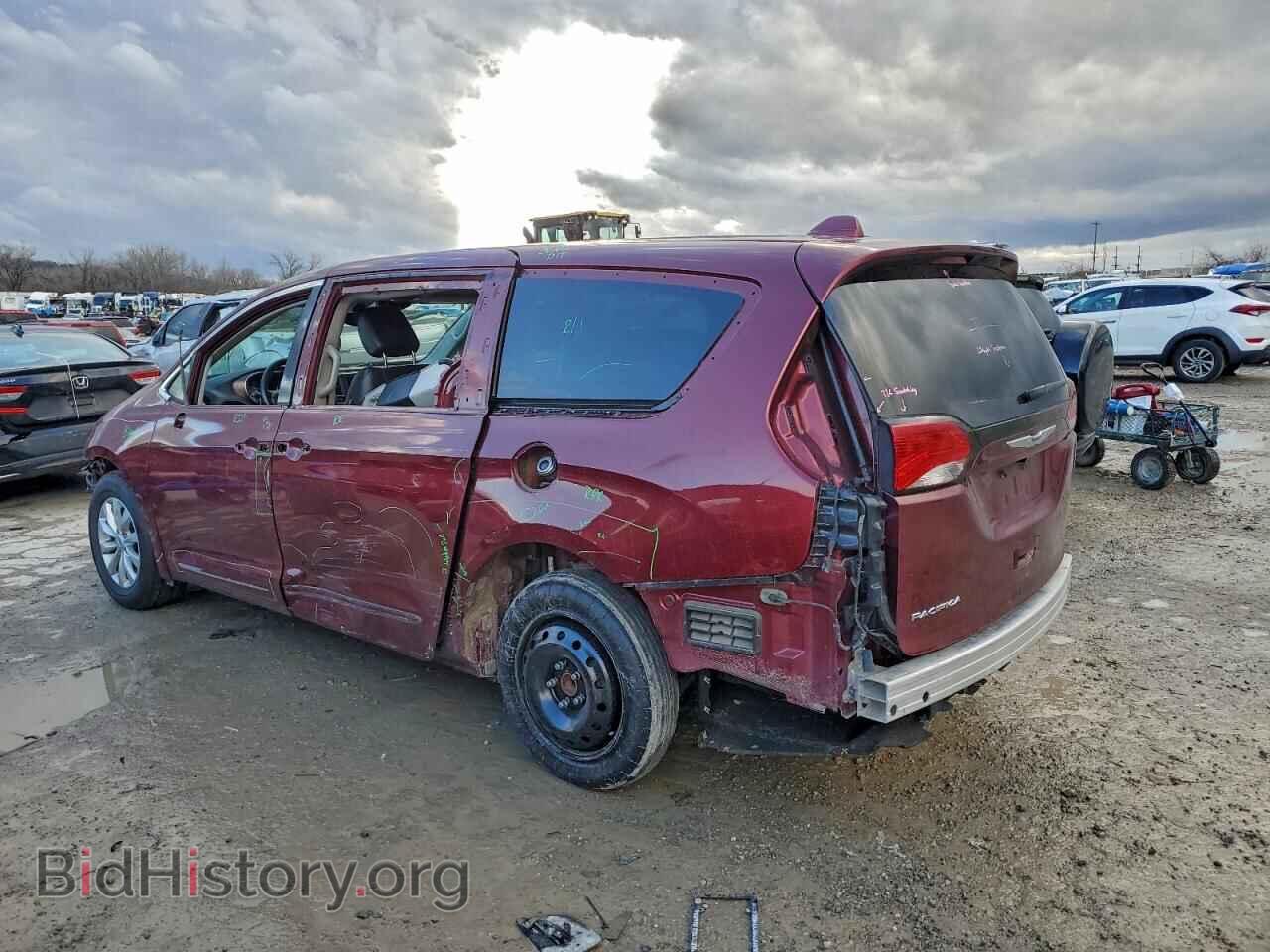 2019 CHRYSLER PACIFICA - VIN: 2C4RC1BG6KR655108 - Фото 2