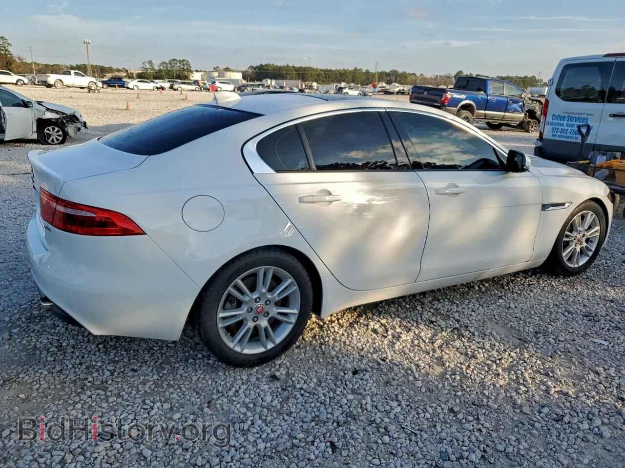 2017 JAGUAR XE - VIN: SAJAD4BG0HA976152 - Фото 3