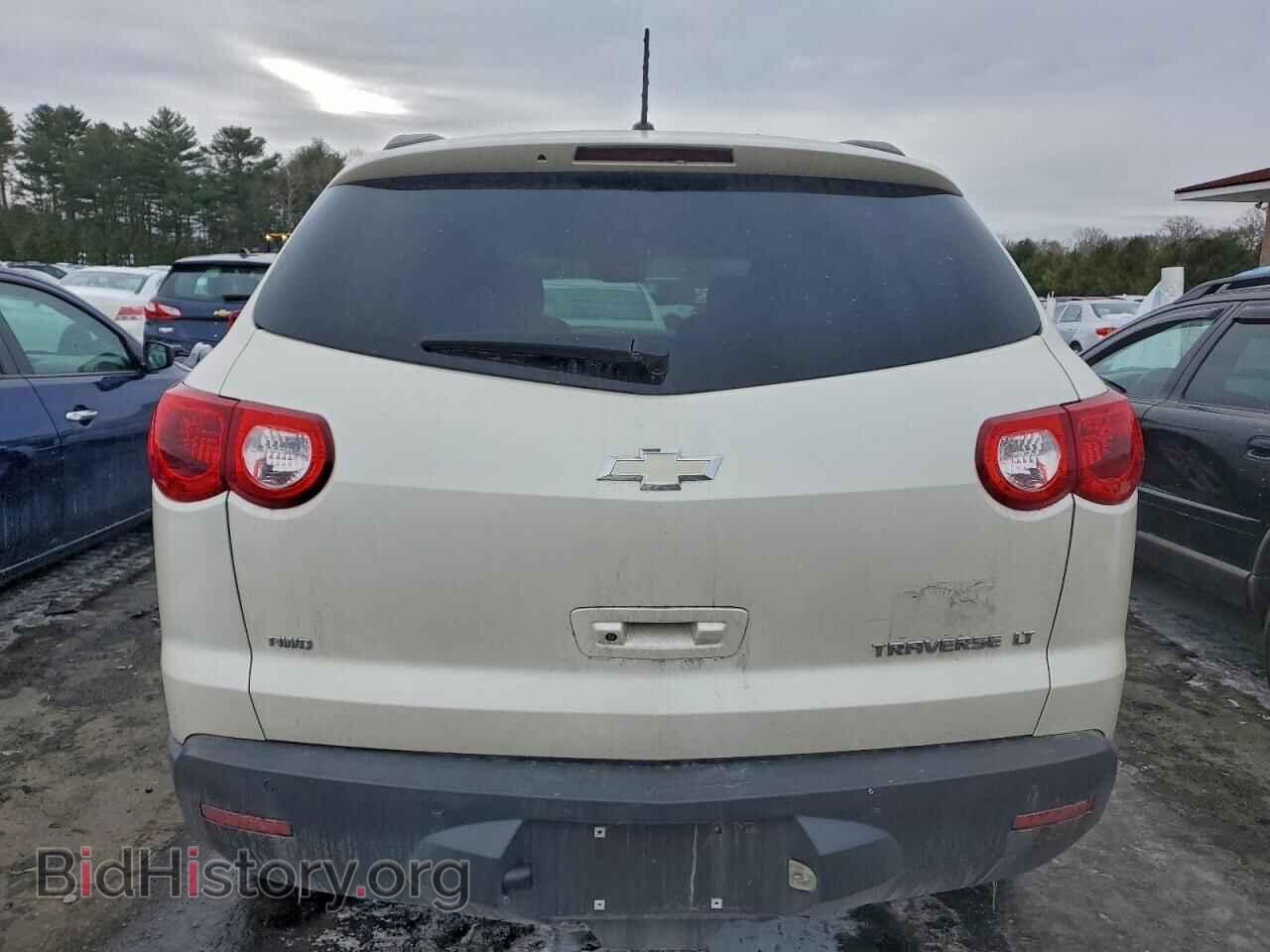 2011 CHEVROLET TRAVERSE - VIN: 1GNKVGED4BJ408391 - Фото 6