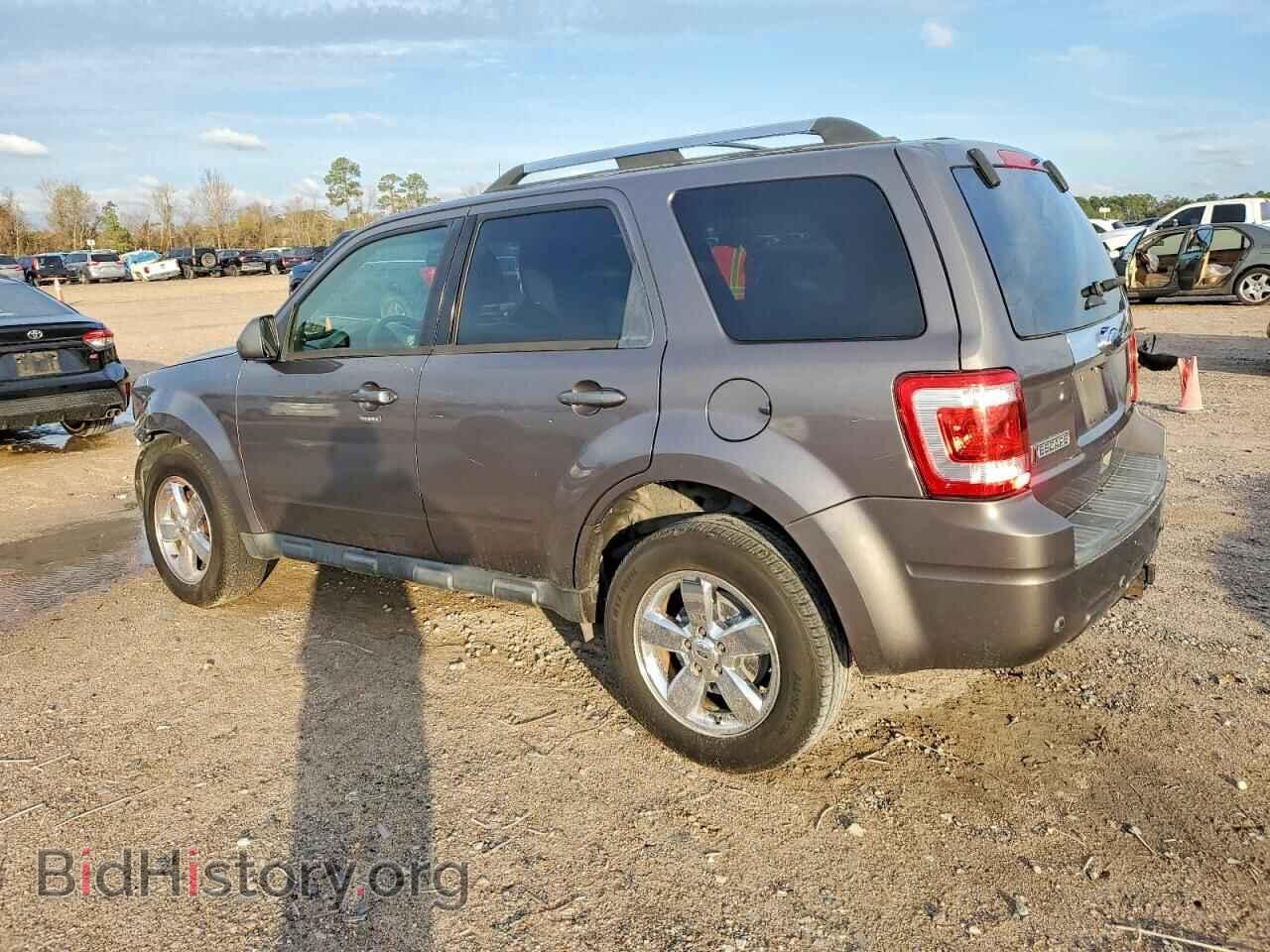 2011 FORD ESCAPE - VIN: 1FMCU0EG6BKB59681 - Фото 2