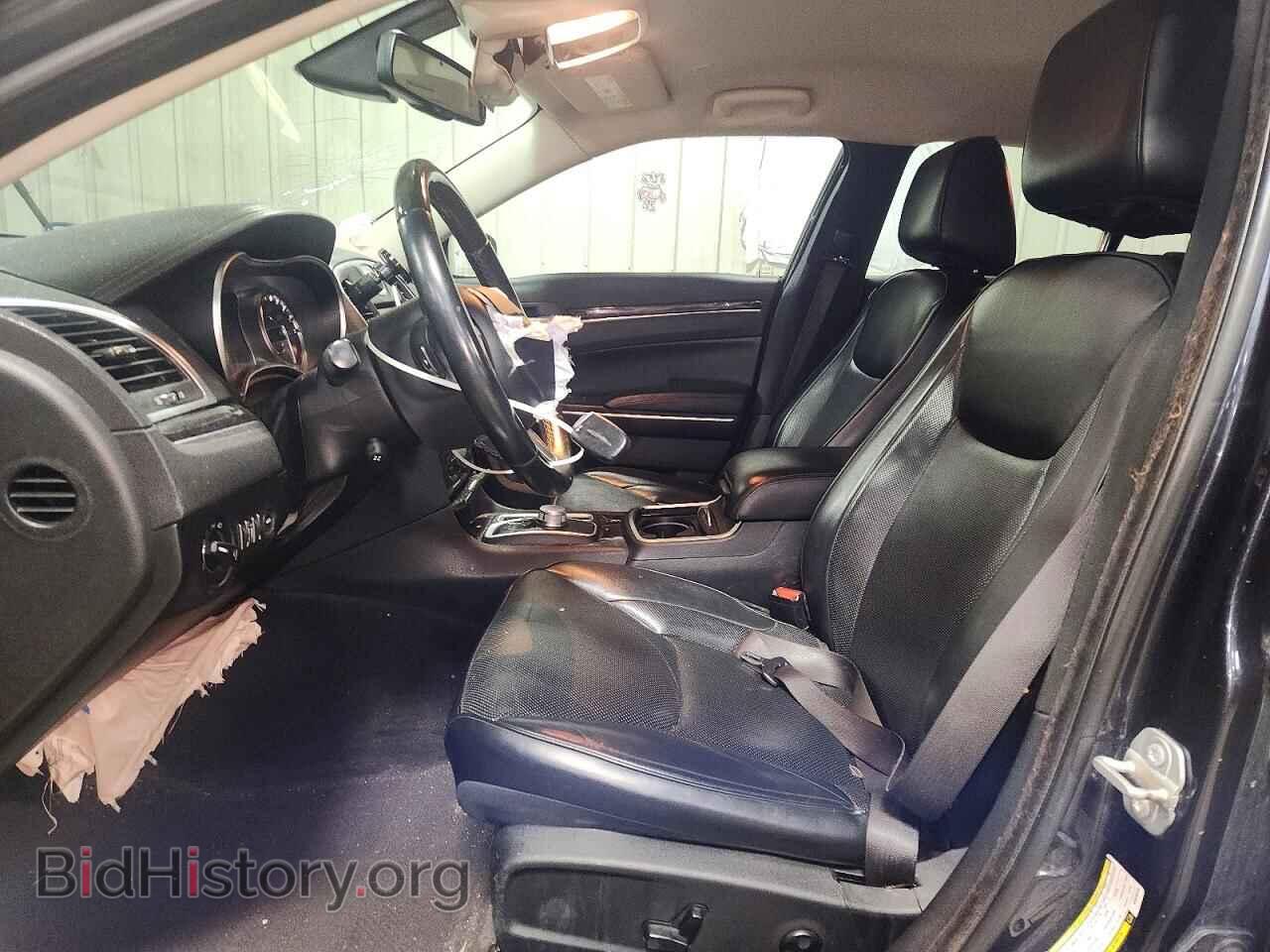 2019 CHRYSLER 300 - VIN: 2C3CCAEG9KH528154 - Фото 7