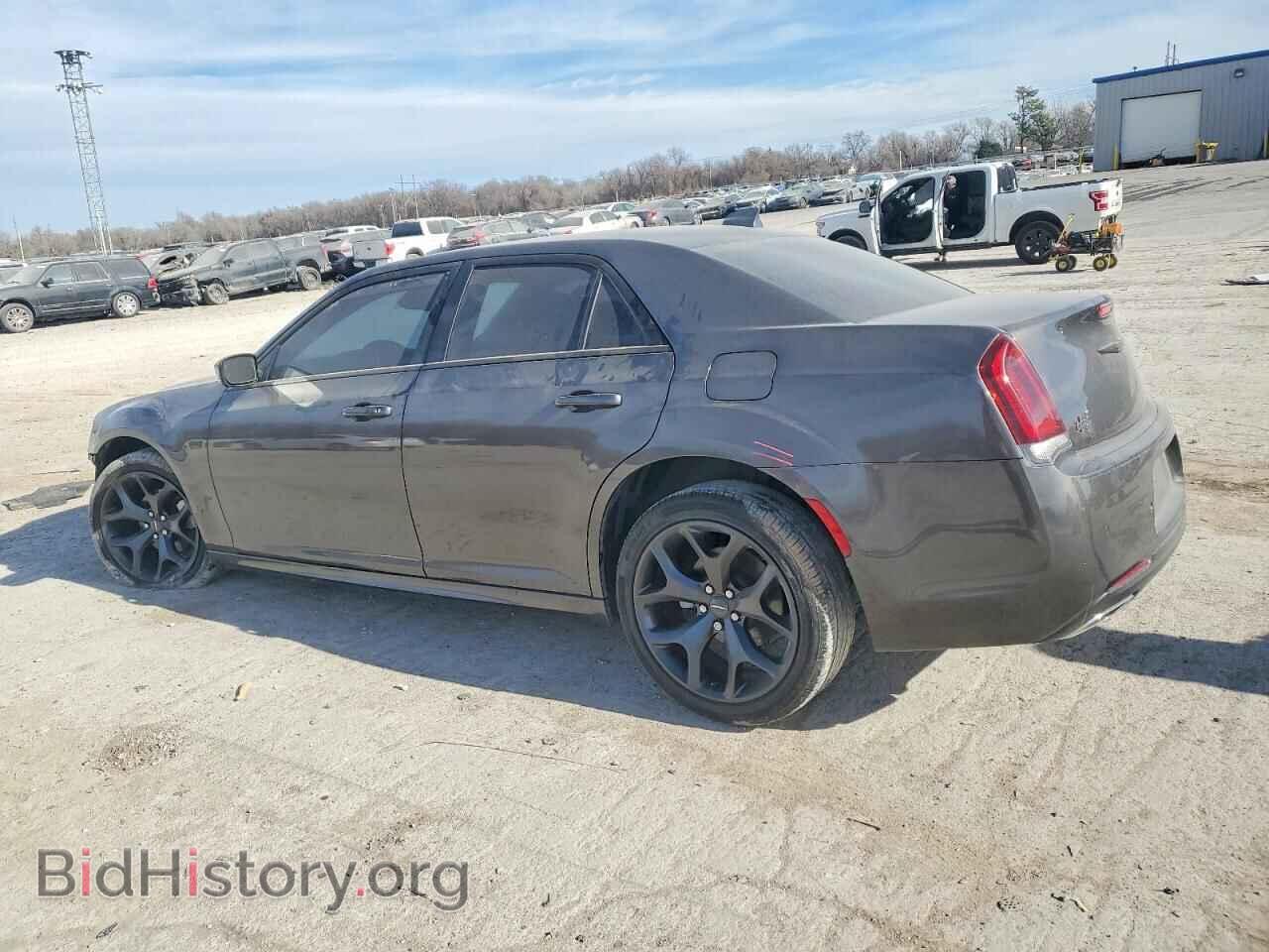 2021 CHRYSLER 300 - VIN: 2C3CCAAG4MH680125 - Фото 2