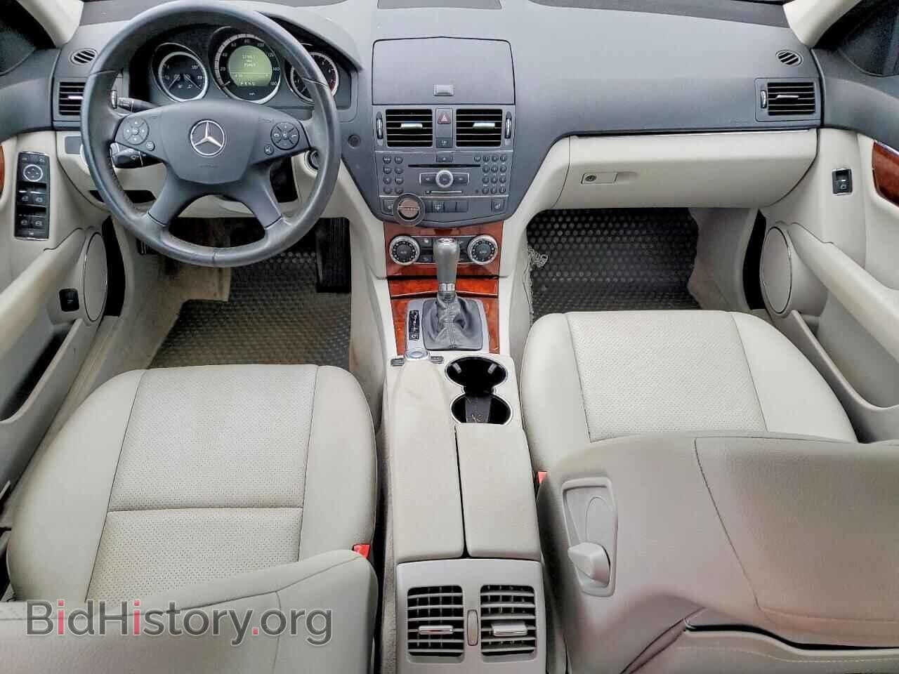2010 MERCEDES-BENZ C-CLASS - VIN: WDDGF5EB3AA400754 - Фото 8