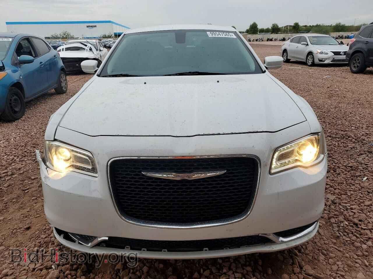 2017 CHRYSLER 300 - VIN: 2C3CCAAG9HH544353 - Фото 5