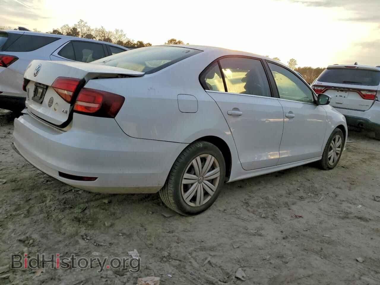 2017 VOLKSWAGEN JETTA - VIN: 3VW2B7AJ8HM262535 - Фото 3