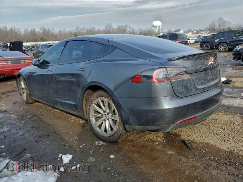 2016 Tesla MODEL S (VIN 5YJSA1E23GF122305) — photo 2 of 13