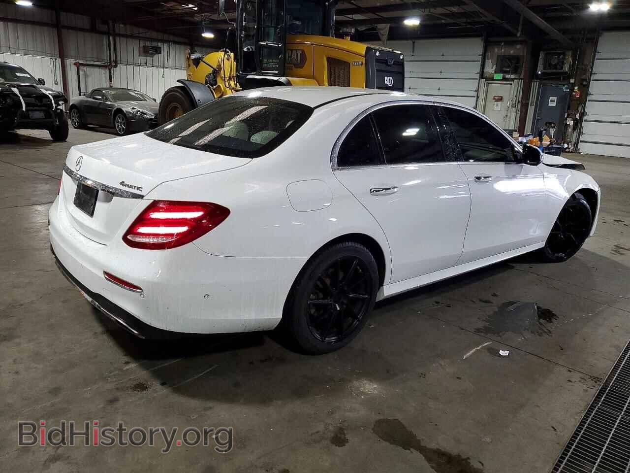 2018 MERCEDES-BENZ E-CLASS - VIN: WDDZF4KB3JA311340 - Фото 3