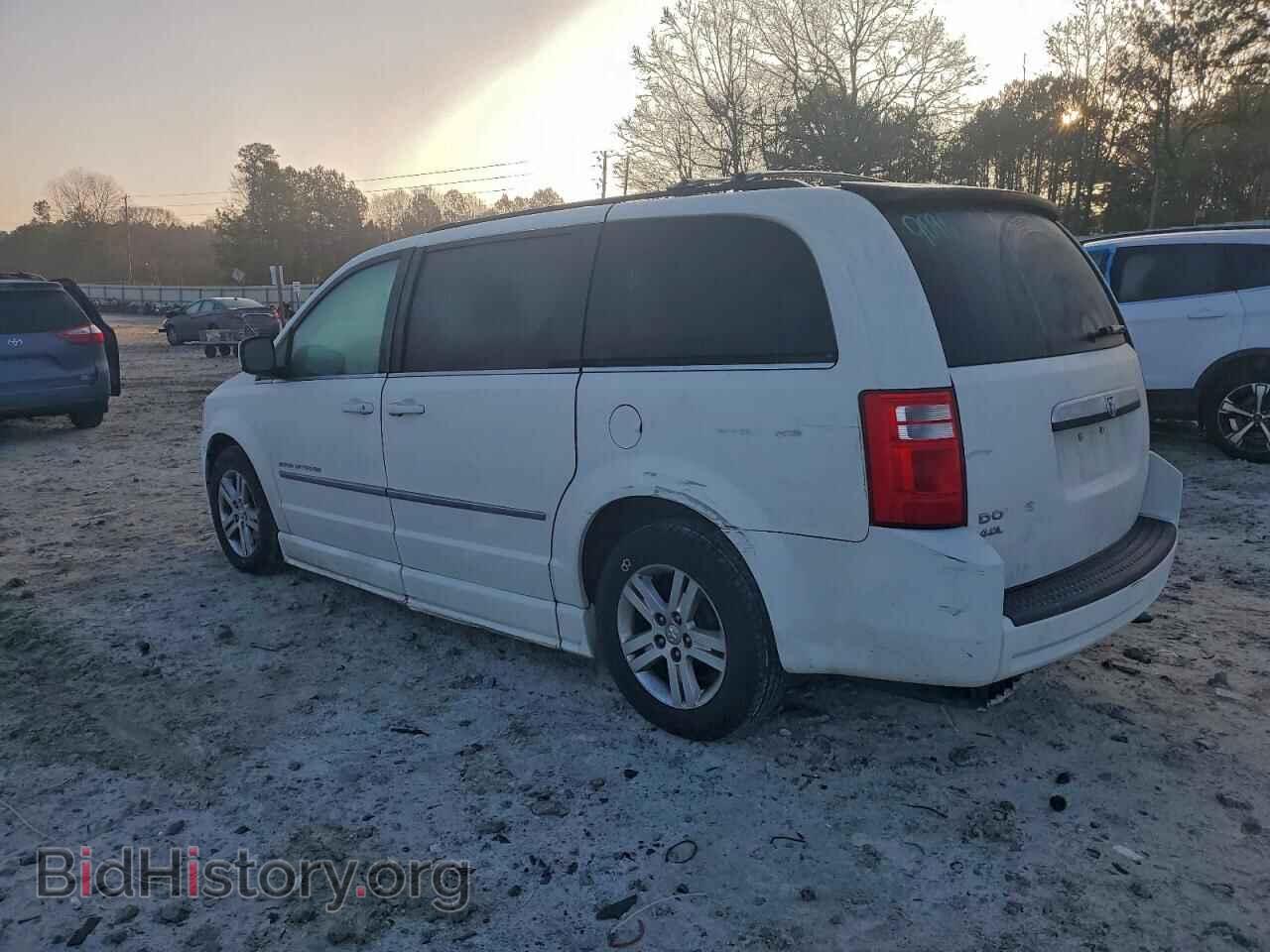 2010 DODGE CARAVAN - VIN: 2D4RN5DX2AR343254 - Photo 2