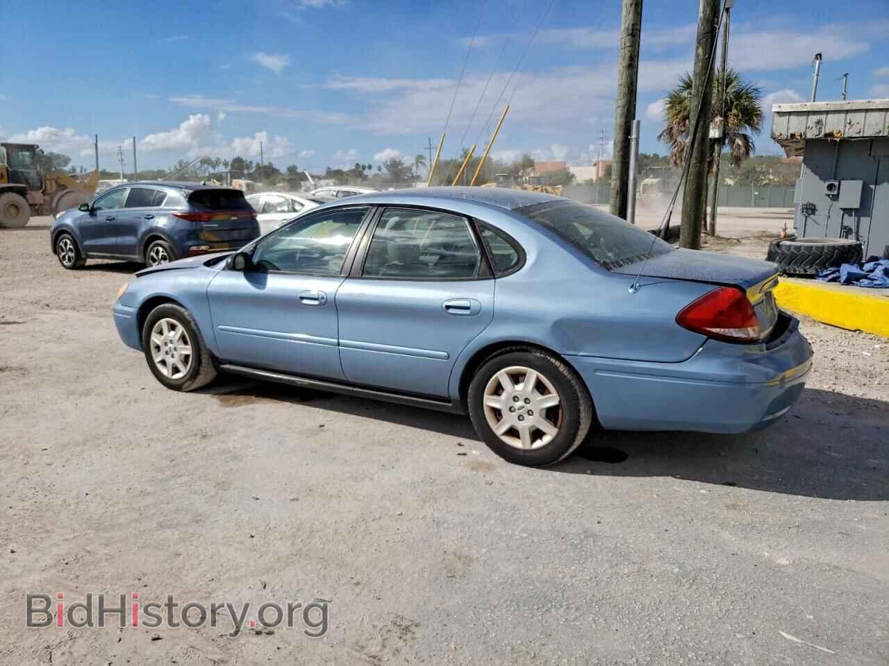 2005 FORD TAURUS - VIN: 1FAFP53UX5A309712 - Photo 2