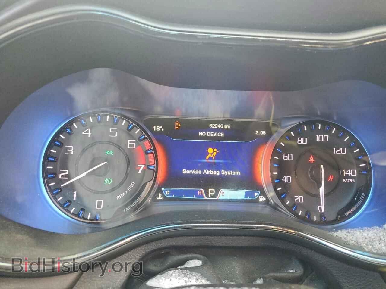 2016 CHRYSLER 200 - VIN: 1C3CCCBB8GN150492 - Фото 9