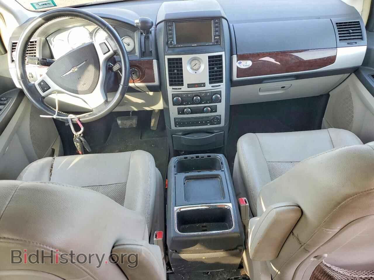 2010 CHRYSLER MINIVAN - VIN: 2A4RR8DX1AR480604 - Photo 8