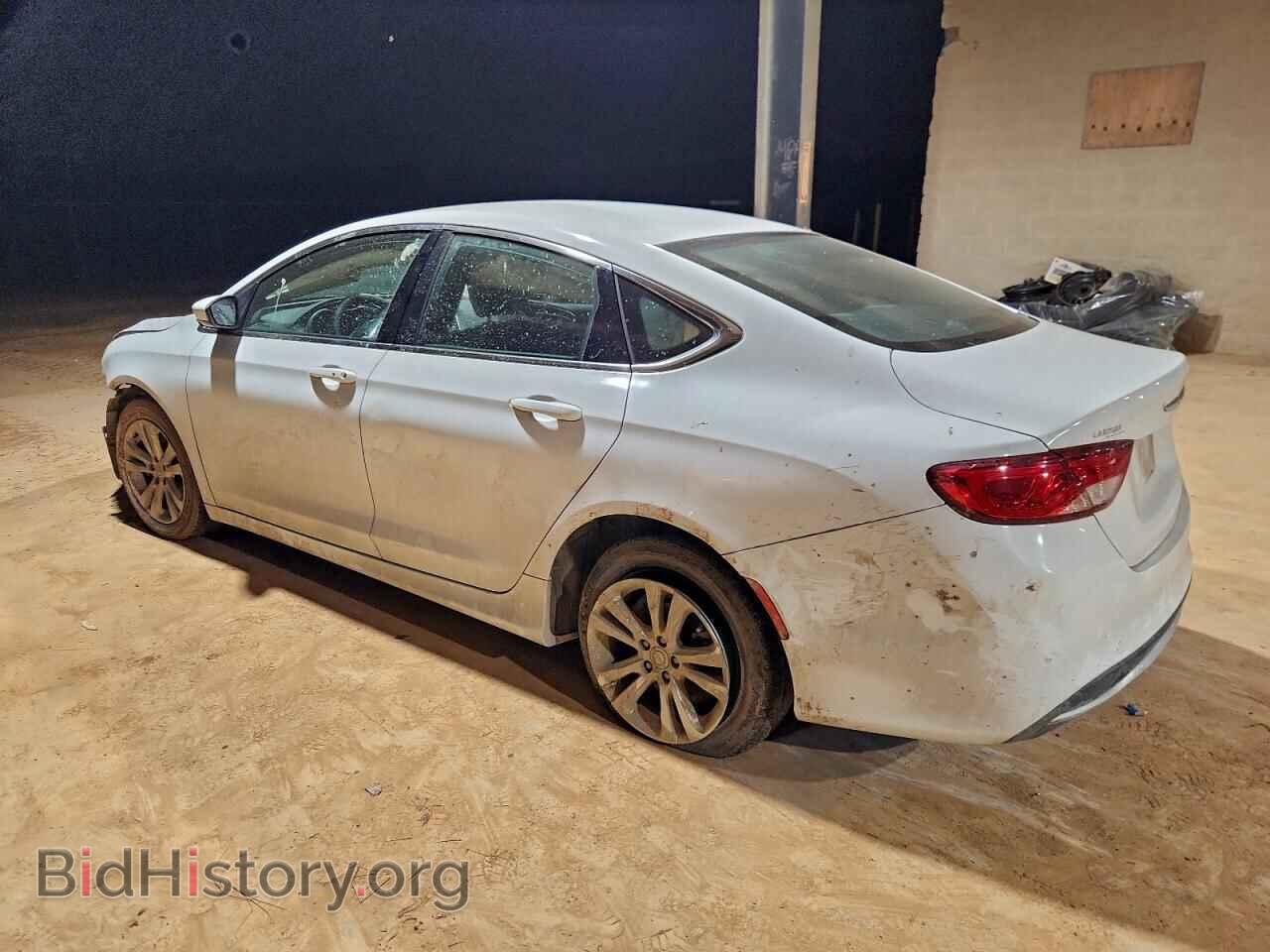 2015 CHRYSLER 200 - VIN: 1C3CCCAB8FN751160 - Фото 2