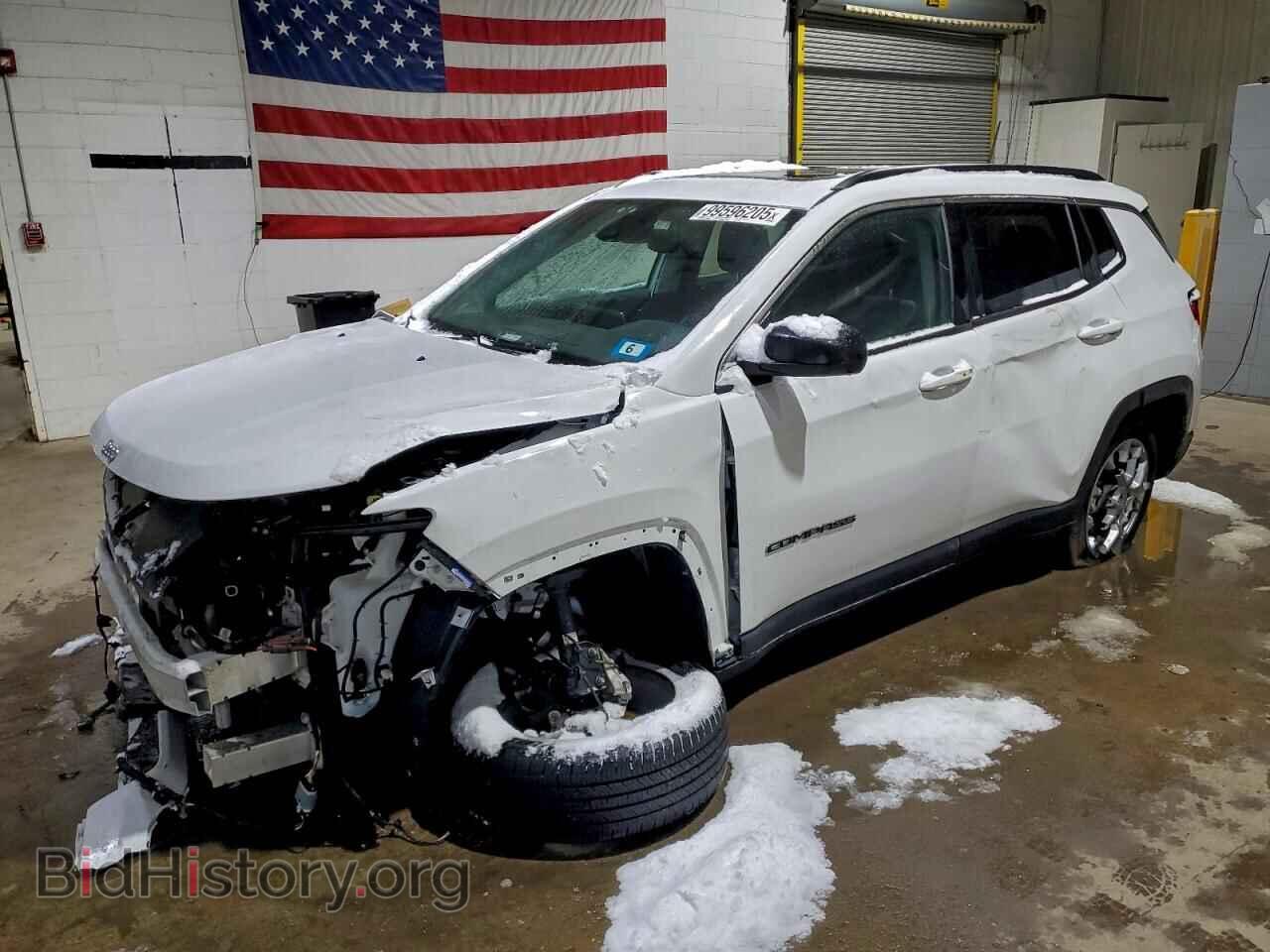 Photo 3C4NJDFB5NT125668 - JEEP COMPASS 2022
