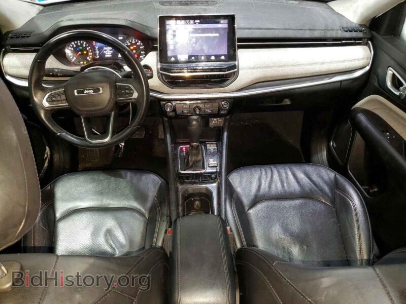 2022 Jeep COMPASS (VIN 3C4NJDFB5NT125668) — photo 8 of 16