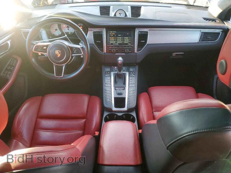 2016 Porsche MACAN (VIN WP1AF2A59GLB95273) — фото 8 из 13