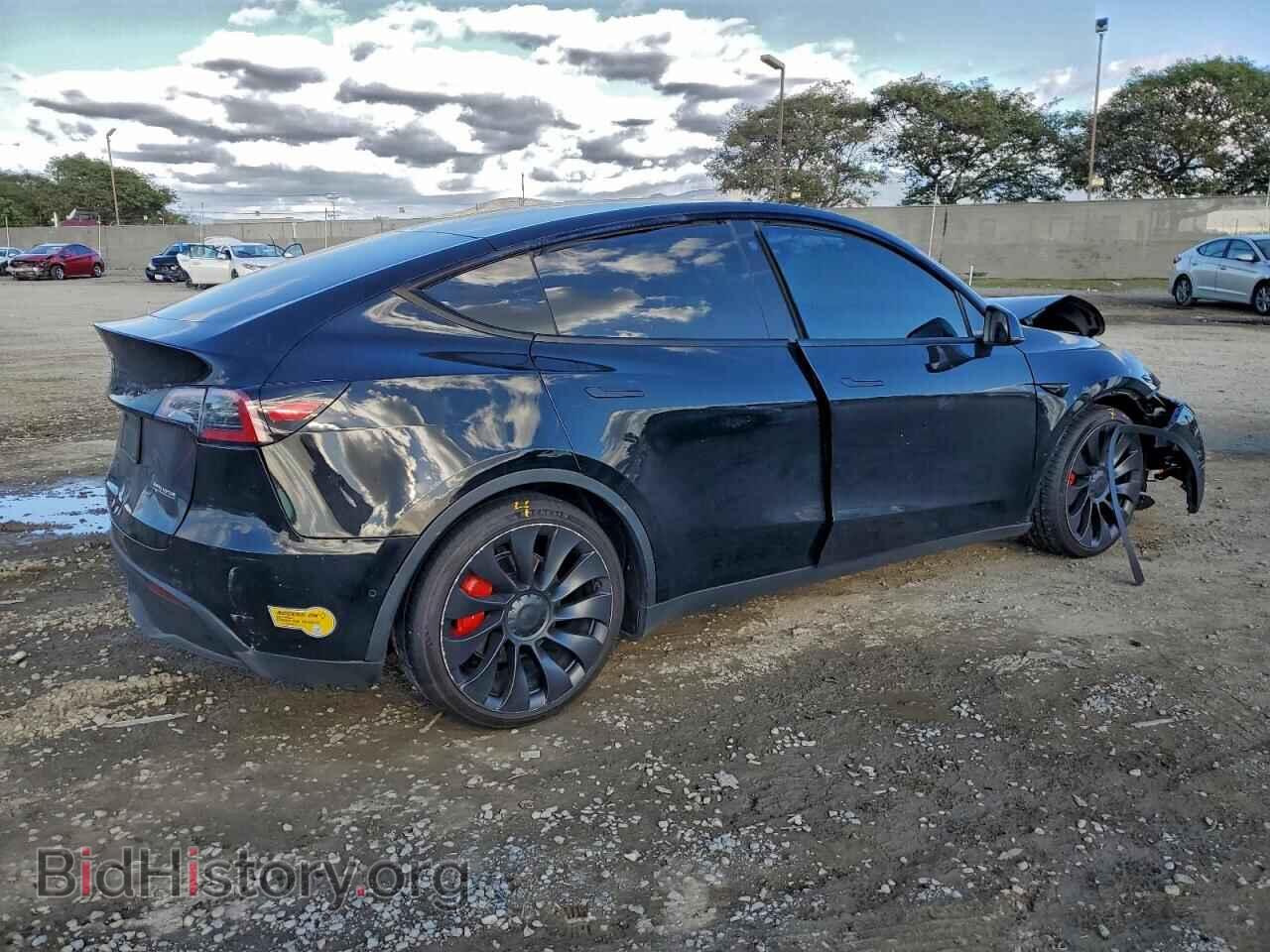 2022 TESLA MODEL Y - VIN: 7SAYGDEFXNF346085 - Фото 3