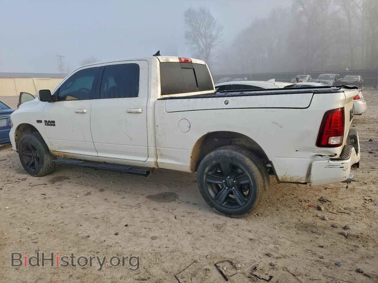 2017 RAM 1500 - VIN: 1C6RR7UT2HS751103 - Фото 2