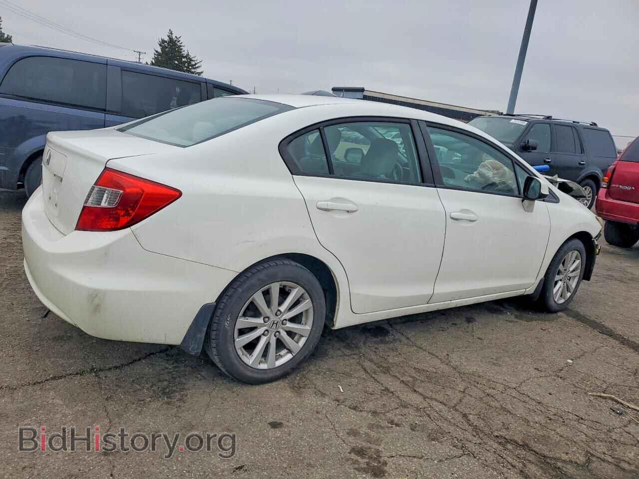 2012 HONDA CIVIC - VIN: 2HGFB2F84CH327323 - Фото 3