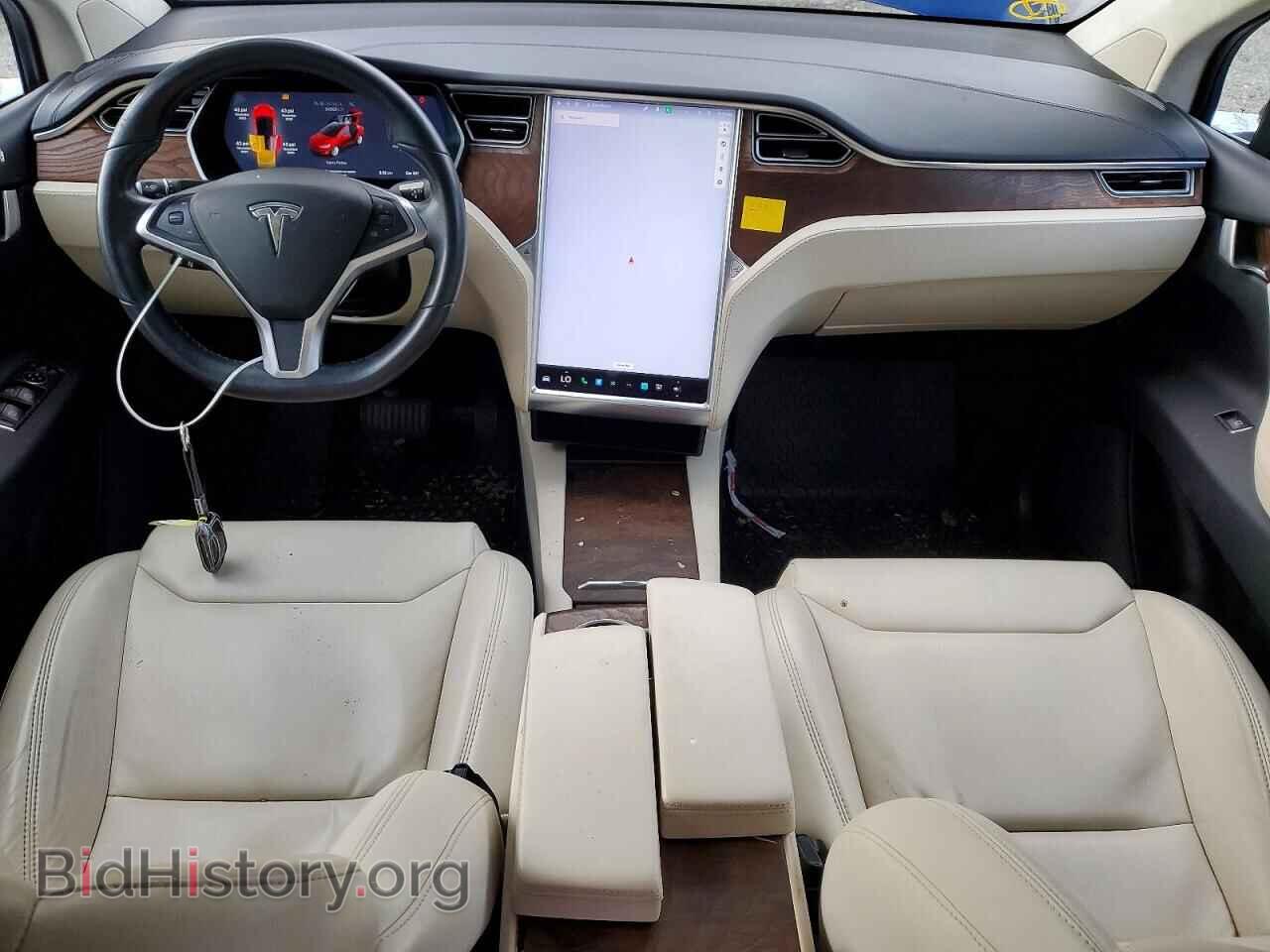 2017 TESLA MODEL X - VIN: 5YJXCDE22HF068367 - Photo 8