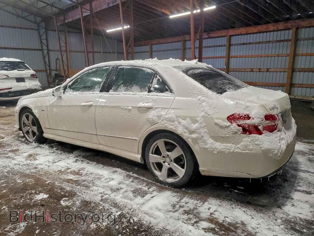 2012 MERCEDES-BENZ E-CLASS - VIN: WDDHF82B1CA610265 - Фото 2