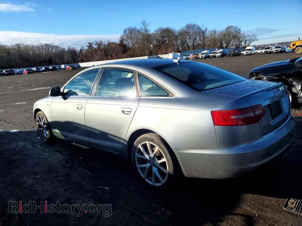 2010 AUDI A6 - VIN: WAUFGAFB6AN063433 - Фото 2