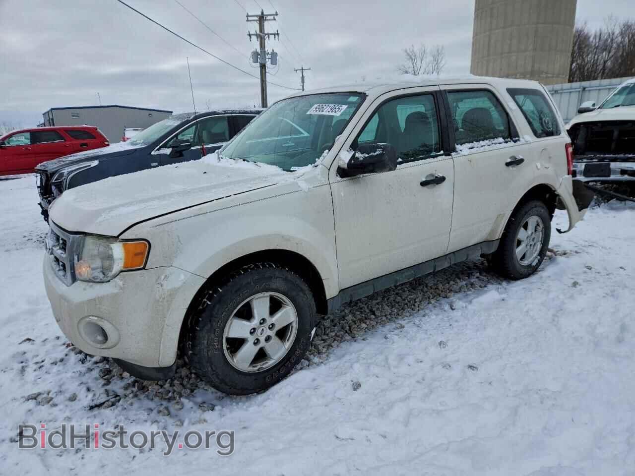 Фотография 1FMCU0C74CKC52302 - FORD ESCAPE 2012