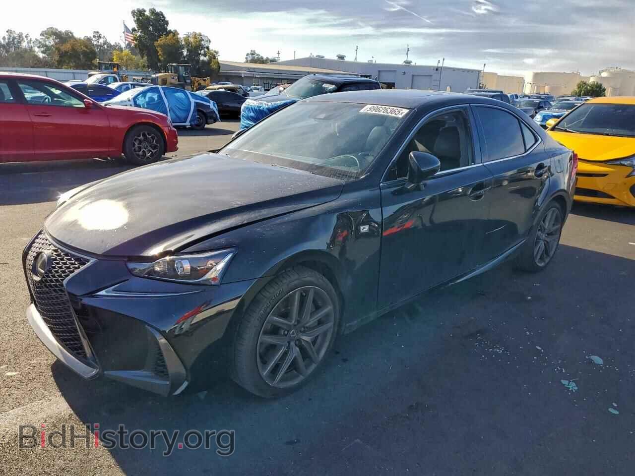 Photo JTHBA1D28H5040492 - LEXUS IS 2017