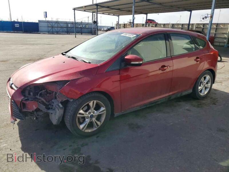 2014 Ford FOCUS SE (VIN 1FADP3K20EL197731) — photo 1 of 14, Copart, damage: front end