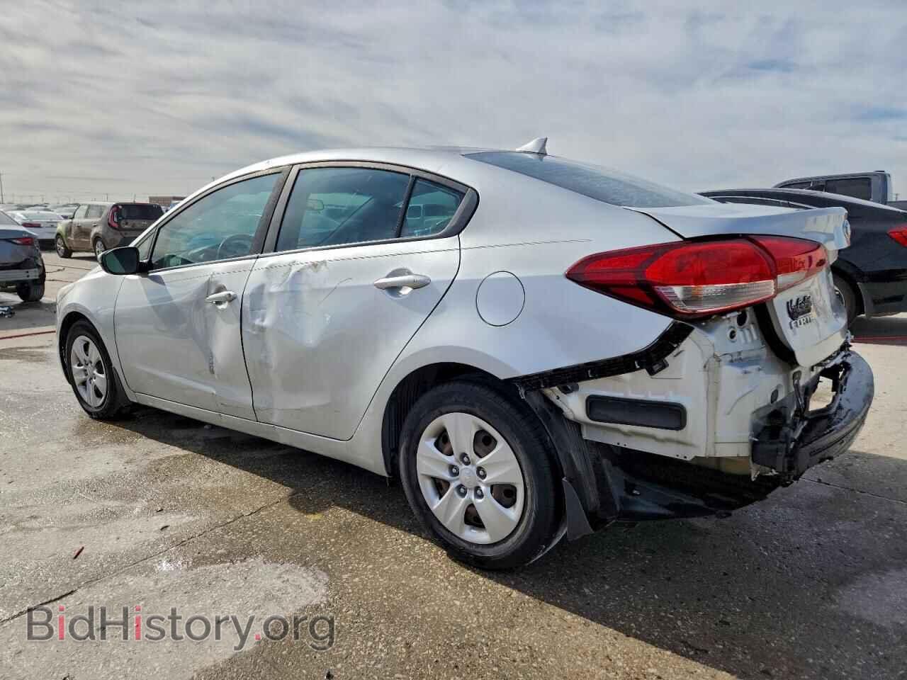 2017 KIA FORTE - VIN: 3KPFK4A74HE038907 - Фото 2