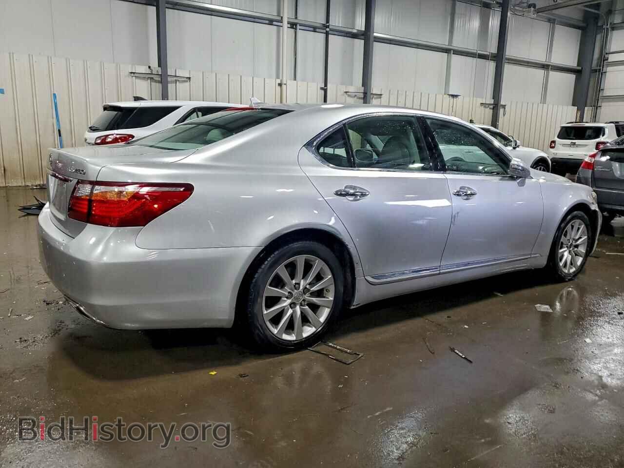2011 LEXUS LS460 - VIN: JTHBL5EFXB5108270 - Photo 3