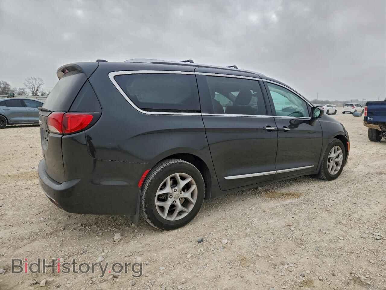 2017 CHRYSLER PACIFICA - VIN: 2C4RC1EG2HR592237 - Фото 3