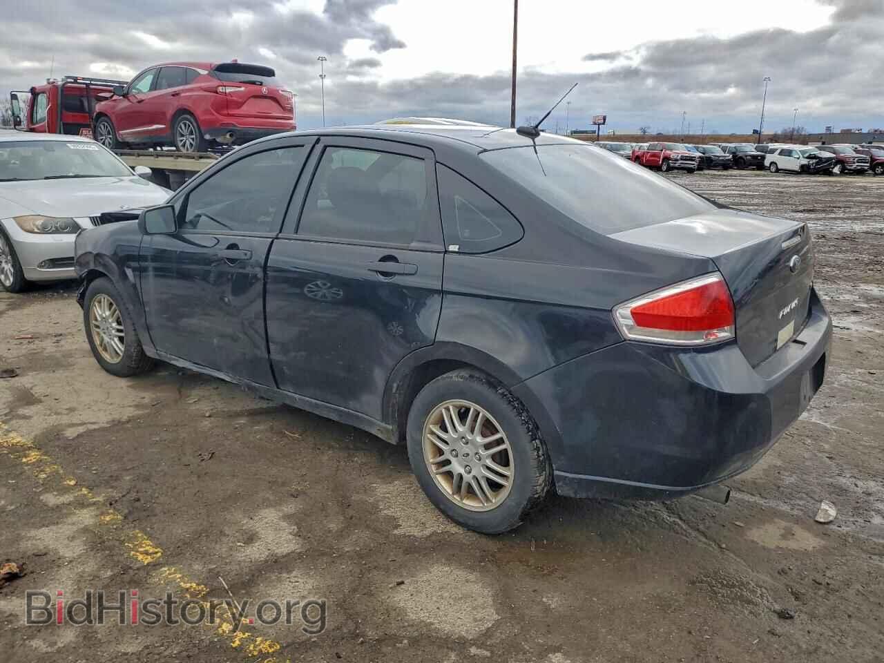2011 FORD FOCUS - VIN: 1FAHP3FN7BW178349 - Photo 2