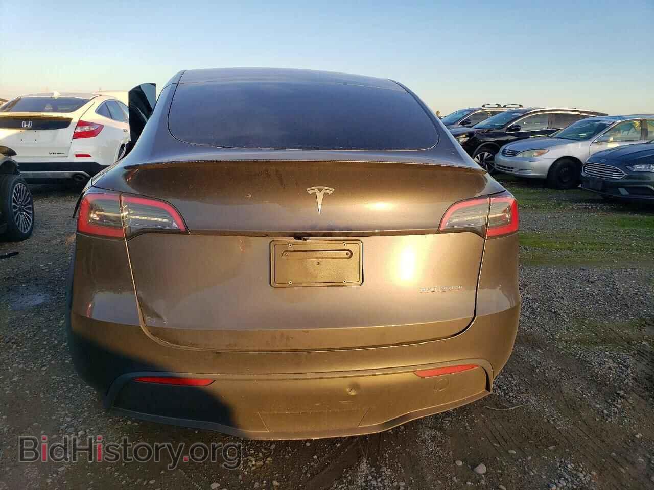 2024 TESLA MODEL Y - VIN: 7SAYGDEF8RF077722 - Фото 6