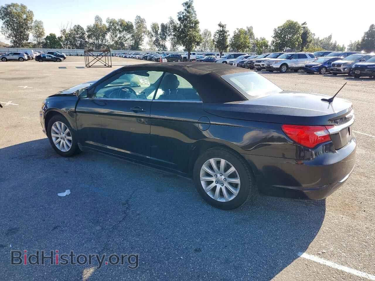 2013 CHRYSLER 200 - VIN: 1C3BCBEB1DN532974 - Фото 2