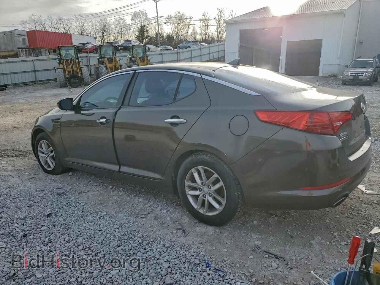 2011 KIA OPTIMA - VIN: KNAGM4A77B5110469 - Photo 2