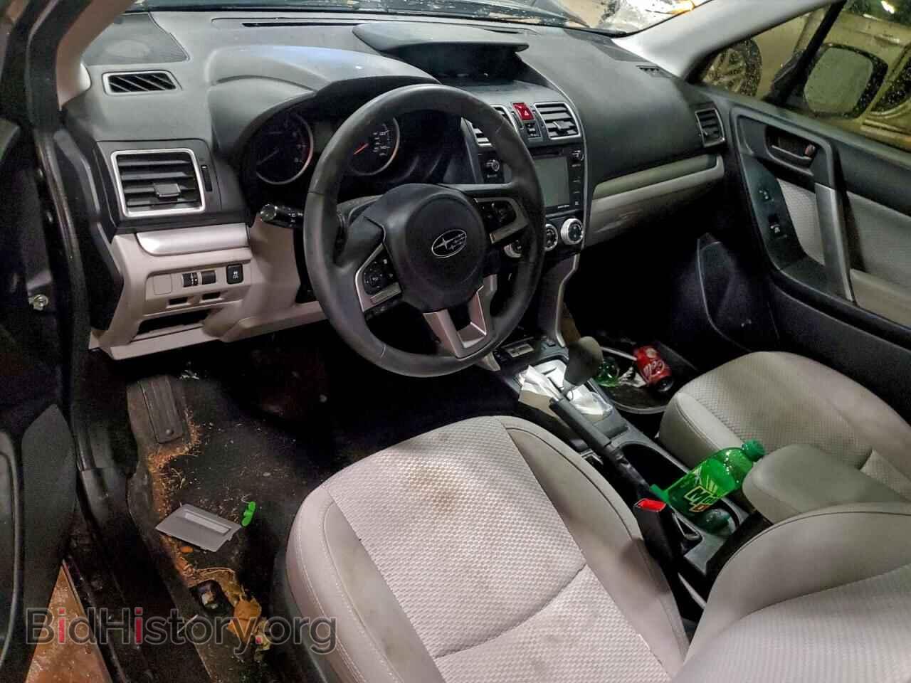 2017 SUBARU FORESTER - VIN: JF2SJAEC3HH407906 - Фото 8