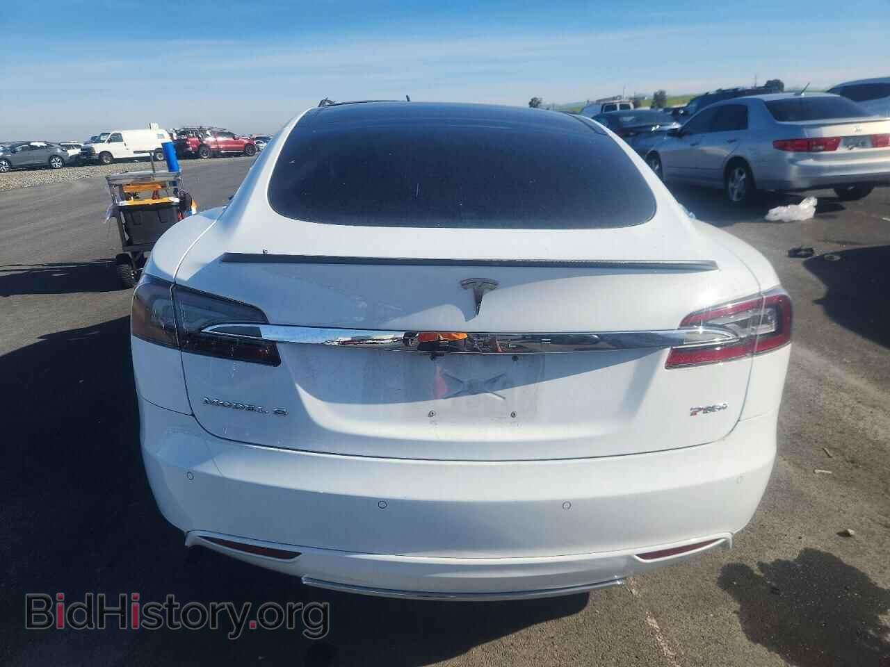 2014 TESLA MODEL S - VIN: 5YJSA1H17EFP37763 - Photo 6