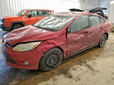 2012 Ford FOCUS SE, красный — VIN 1FAHP3F21CL427396, Copart
