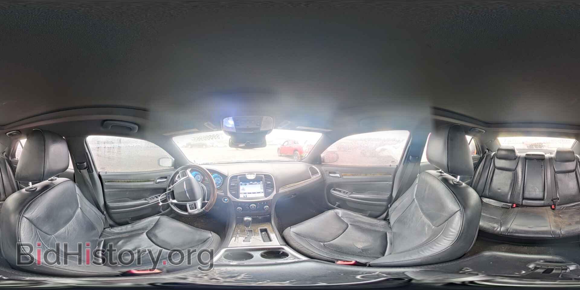2011 CHRYSLER 300 - VIN: 2C3CA6CT2BH579918 - Фото 14