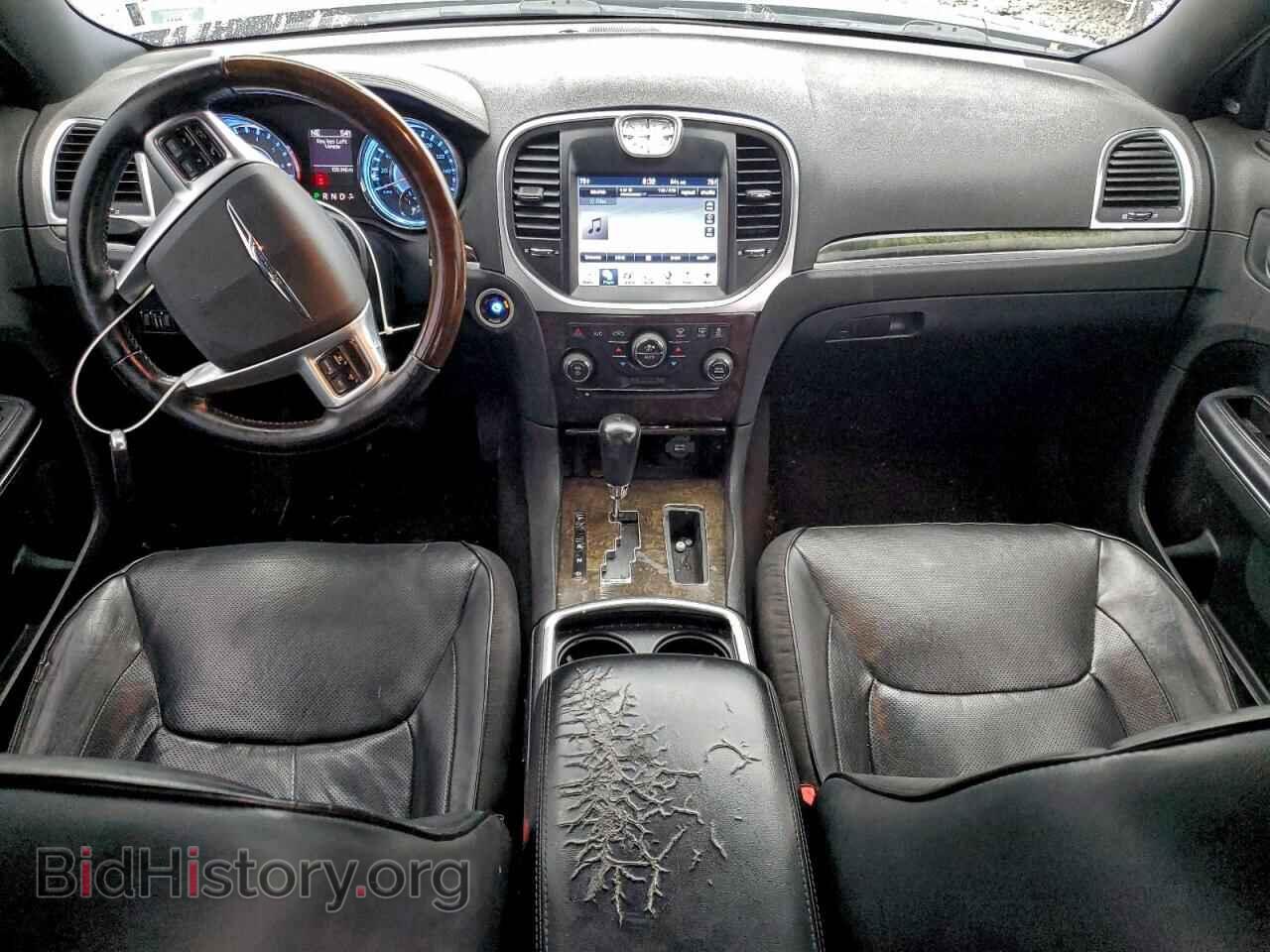 2011 CHRYSLER 300 - VIN: 2C3CA6CT2BH579918 - Фото 8