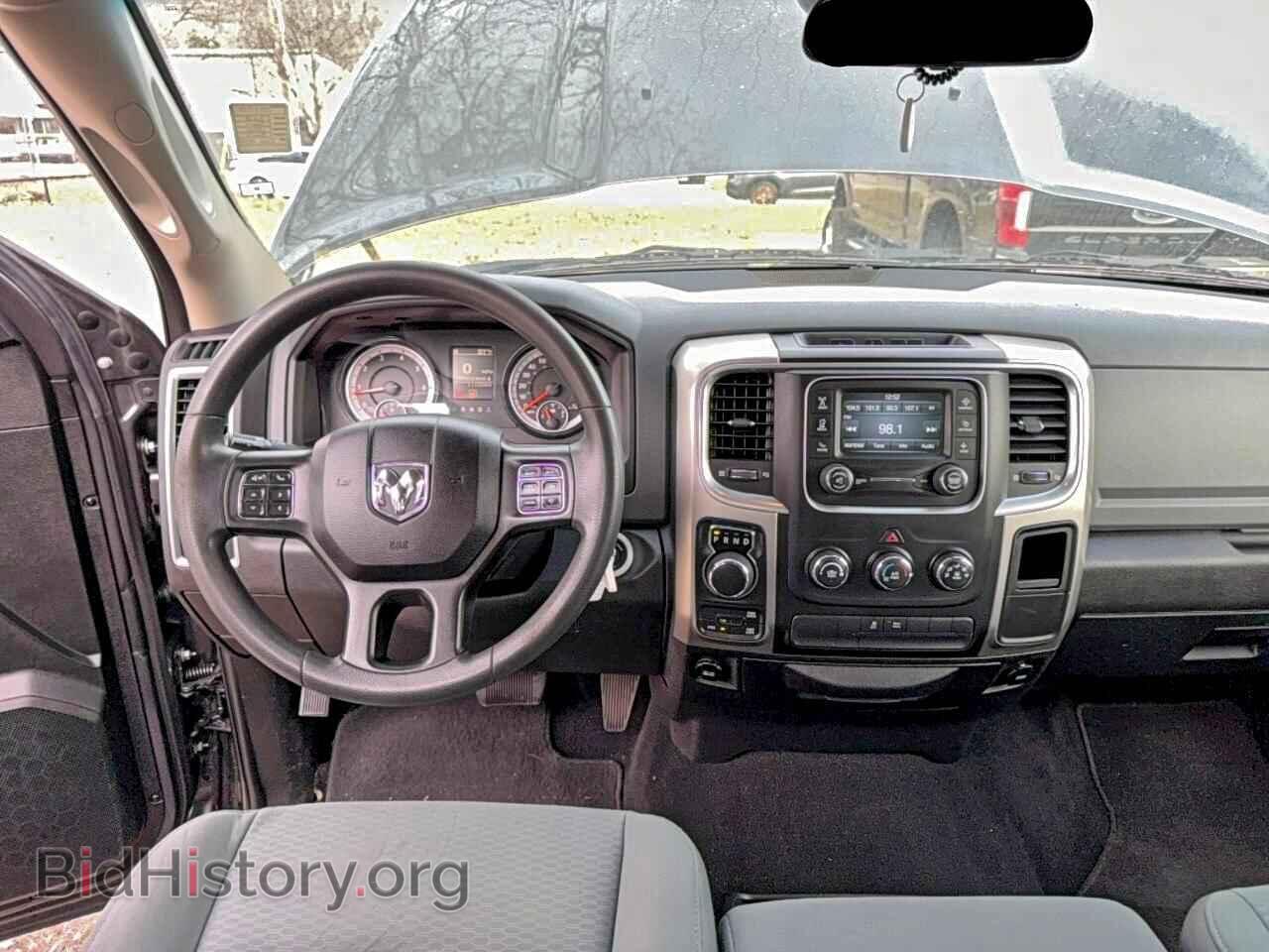 2018 RAM 1500 - VIN: 1C6RR7LT3JS266959 - Фото 9