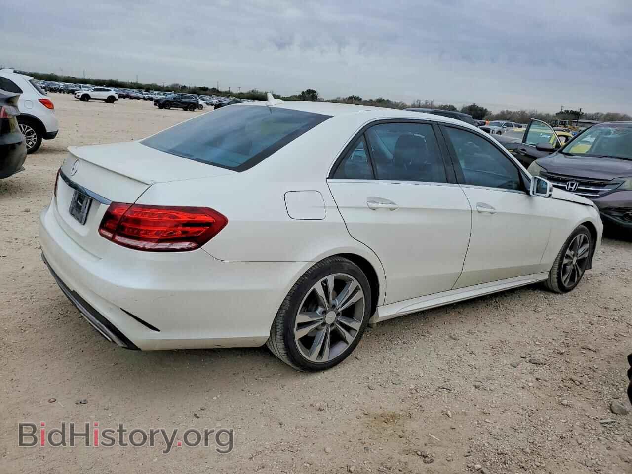 2014 MERCEDES-BENZ E-CLASS - VIN: WDDHF5KB7EA801934 - Фото 3