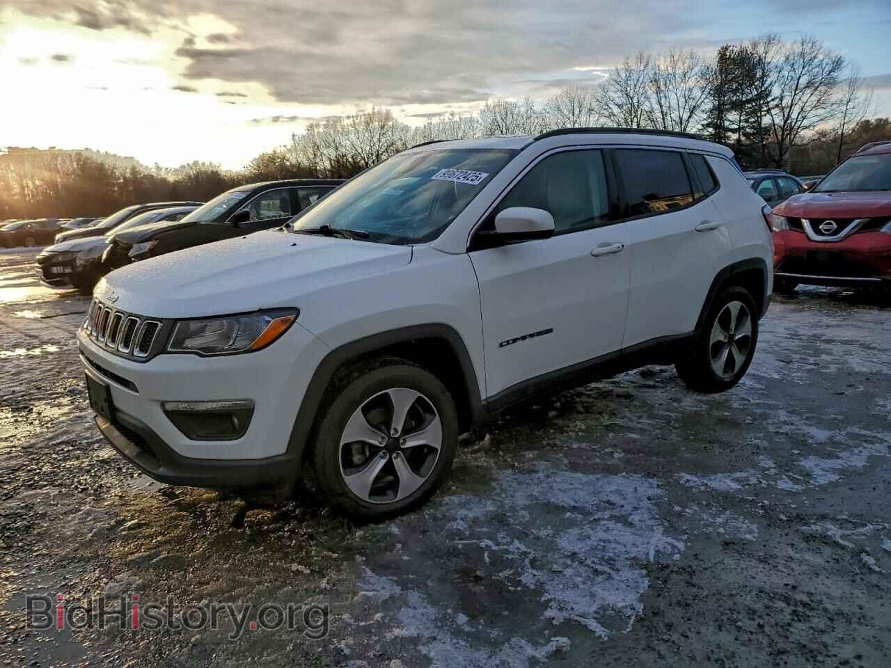 Photo 3C4NJDBB8HT620649 - JEEP COMPASS 2017