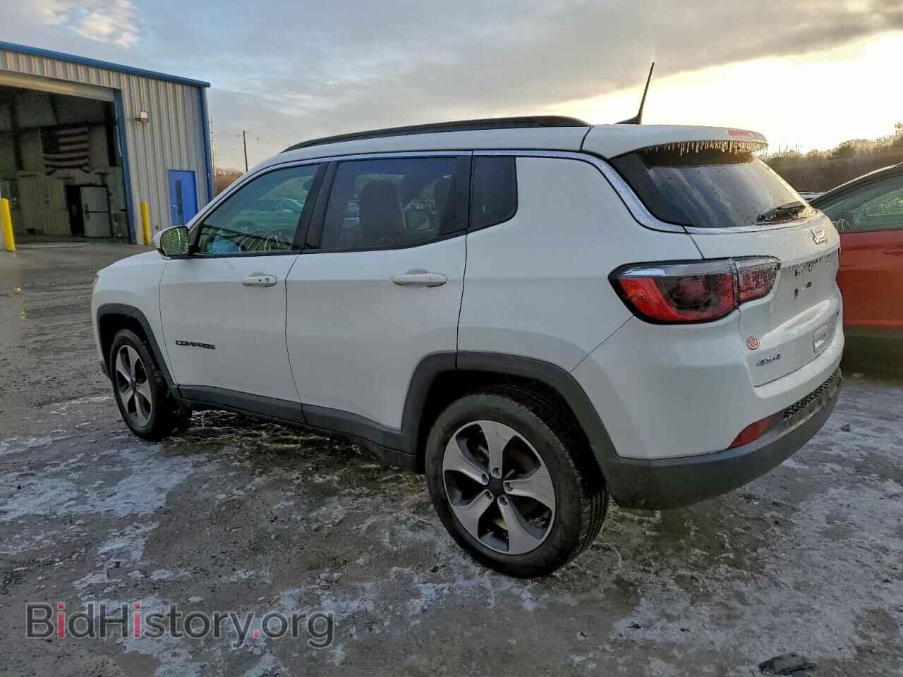 2017 JEEP COMPASS - VIN: 3C4NJDBB8HT620649 - Фото 2