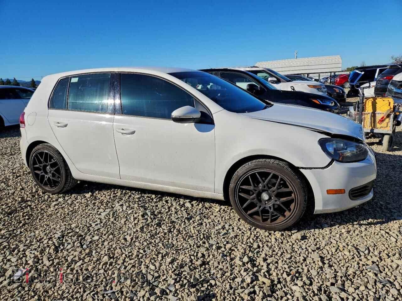 2013 VOLKSWAGEN GOLF - VIN: WVWDB7AJ8DW127285 - Фото 4